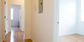 1860 S Komensky Ave Gallery 15