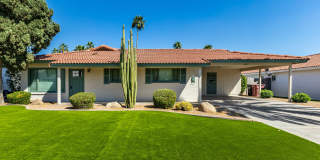 IMMACULATE! Perfectly located in Scottsdale. Gallery 1