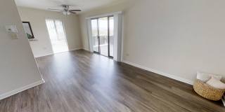 The Somerset Gallery 17