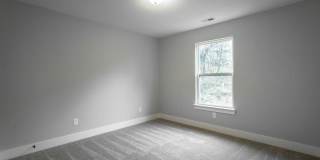 650 Ladd Avenue Gallery 35