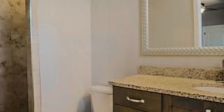4 Bed, 3 Bath, 3 Car Garage for rent. Small Dog Allowed Gallery 24