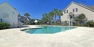 FIRST MONTHS RENT FREE WITH SIGNED 2 YEAR LEASE Gallery 33
