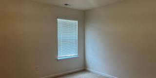 Stunning Home located in central Johnson City! Gallery 23