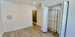 2532 S. Broad St Gallery 22