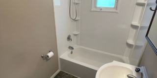 ADORABLE 3 BED 1.5 BATH BUNGALOW -----DEERING ST. Gallery 12