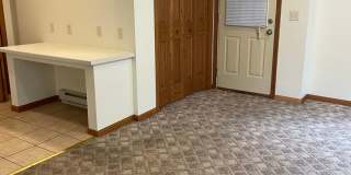 1214 S Dewey Street Gallery 13