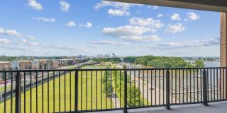 Waterside at RiverPark Place Gallery 16