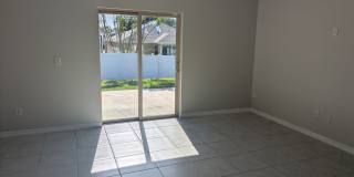 446 Argyll Dr Gallery 2