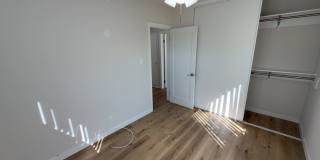 382 Gallery 32