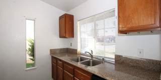Single-Story 2-Bedroom House in Colton! Single-Story 2-Bedroom House in Colton! Gallery 8