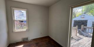 9927 Beaconsfield Street Gallery 13