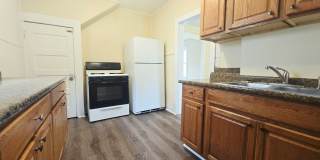 2 Bedroom House for Rent - North of Swedish American Hospital Gallery 1