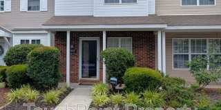 13612 Meade Glen Ct Gallery 1
