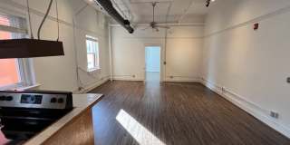 1106 Broadway Gallery 14
