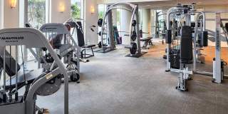 3131 NE 188th St Gallery 56