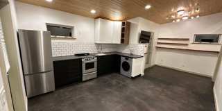 Modern Studio Apartment | Gated Parking + In-Unit Washer/Dryer Gallery 1