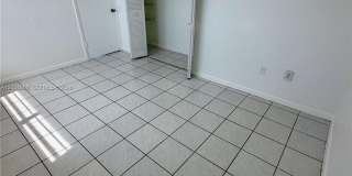 2001 Bay Dr Gallery 11
