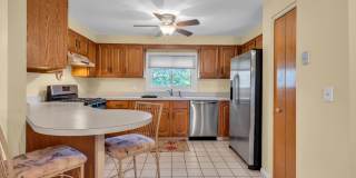 4 Black Pine Lane Gallery 18