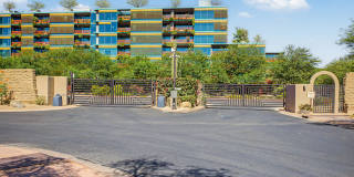 6711 East Camelback Road Gallery 18