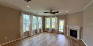 Townhouse in the Glenmore Garden Community! Gallery 9