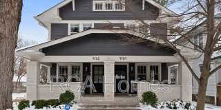 4704 Broadway Street Gallery 1