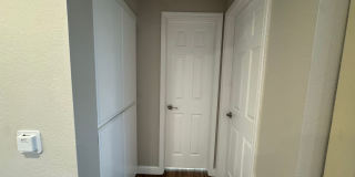 Spacious 2 Bed / 2 Bath Long Beach Condo Near Traffic Circle, CSULB & Belmont Heights Gallery 17