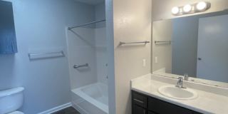 Woodhollow Apartments Woodhollow Apartments Gallery 7