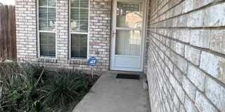 5904 N 28th Lane Gallery 2