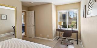 651 Vista Lago Circle N Gallery 14
