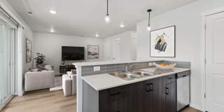 Breckenridge Apartments Gallery 3