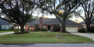 21184 Bay View Dr Gallery 1