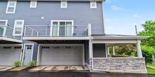 619 Fairview Ave NE Apt 1 619 Fairview Ave NE Apt 1 Gallery 14
