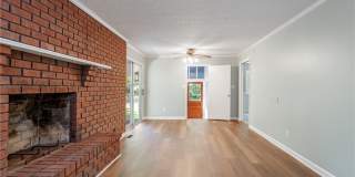 552 S 22nd Avenue Gallery 20