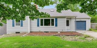 112 Ne Northcrest Dr Gallery 1