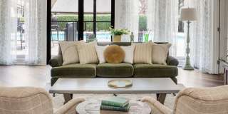 Pelham Place North Gallery 6