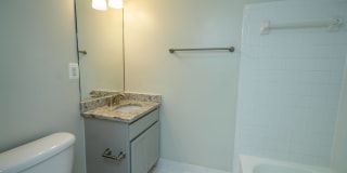 Cardinal Court Apartments Gallery 17