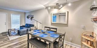 Charming 2 Bed/2 Bath Condo in Hilton Head Island - Perfect Island Living! Charming 2 Bed/2 Bath Condo in Hilton Head Island - Perfect Island Living! Gallery 1