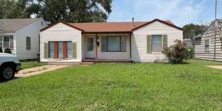 350 Cottonwood Gallery 1