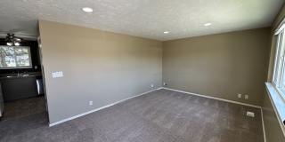 6046 S 4000 W - Duplex Gallery 7
