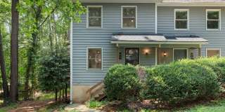 TWO WEEKS OFF RENT! Two Bedroom Townhome with Private Wraparound Deck in Carrboro! Gallery 1