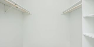 Ivy Commons Gallery 68