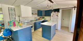 570 Sandy Lane Gallery 3
