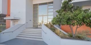 Woodley Sara Gallery 18