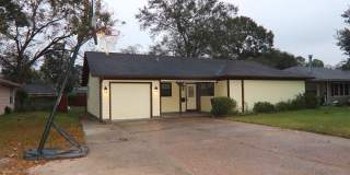 890 Parsons Drive Gallery 1