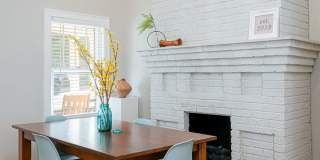 Beautifully Updated House - Awesome Montford Location Gallery 6