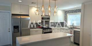 Desirable 3 bedroom home with Pool Gallery 6