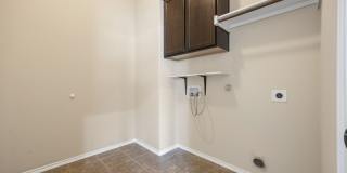 1445 Bateman Lane Gallery 33