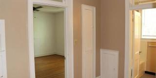 303 King Street Gallery 22