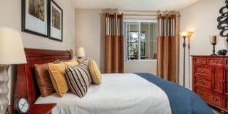 Ridgestone Gallery 8