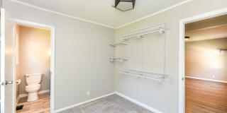5301 Evanston Avenue Gallery 20